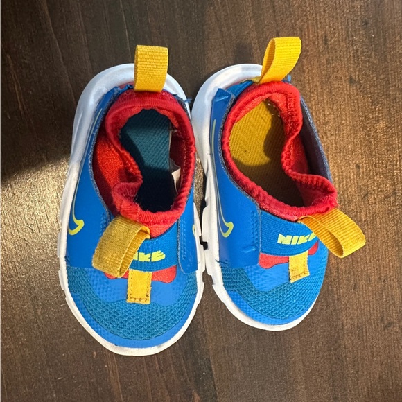 Nike Toddler Baby Flex Runner Blue Yellow Red Pull On Running Shoe Size 5C - Picture 5 of 9